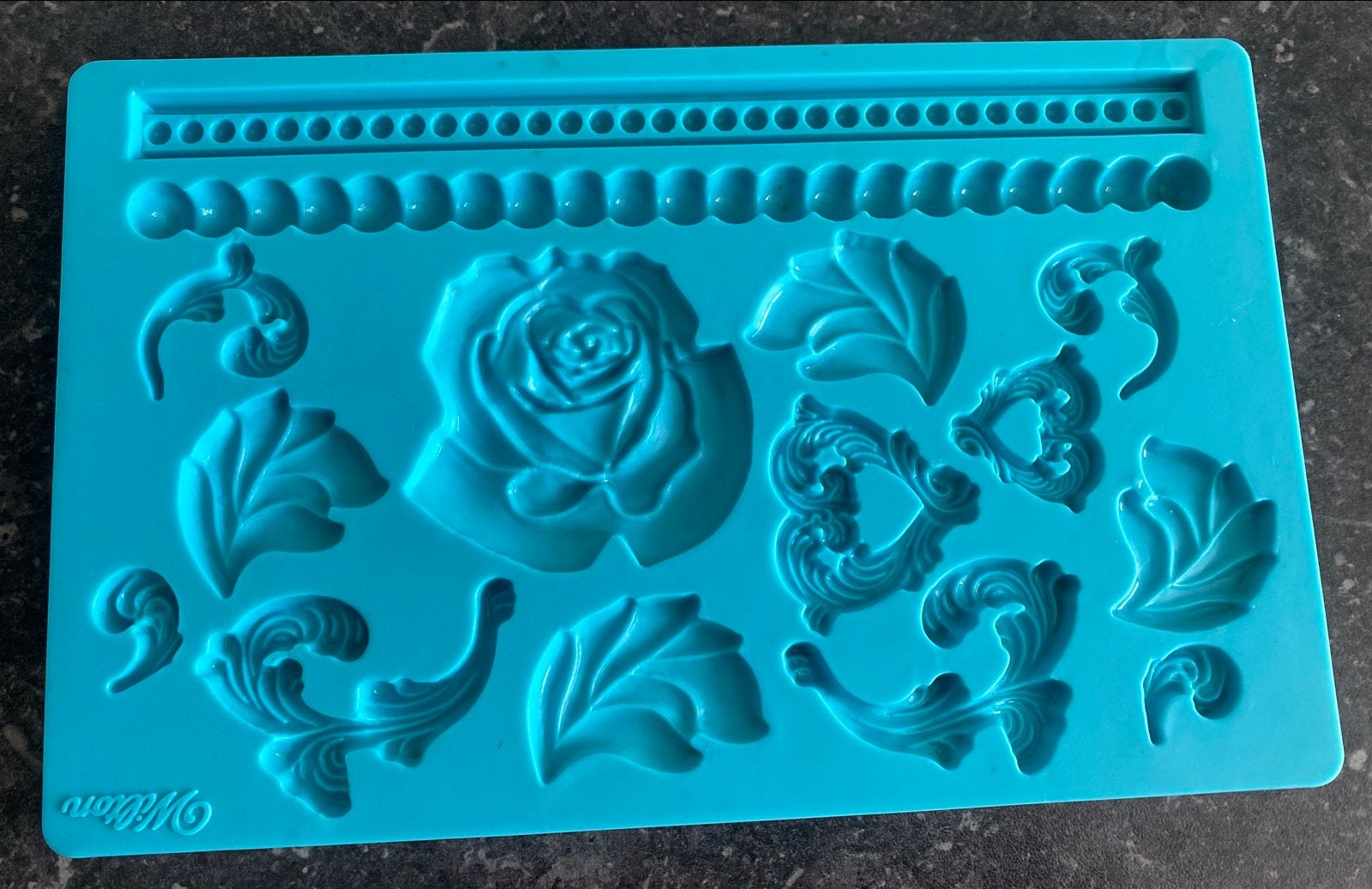 Siliconen mal Roos met blaadjes, Ophalen of Verzenden, Nieuw, Taarten of Cupcakes, Versiering