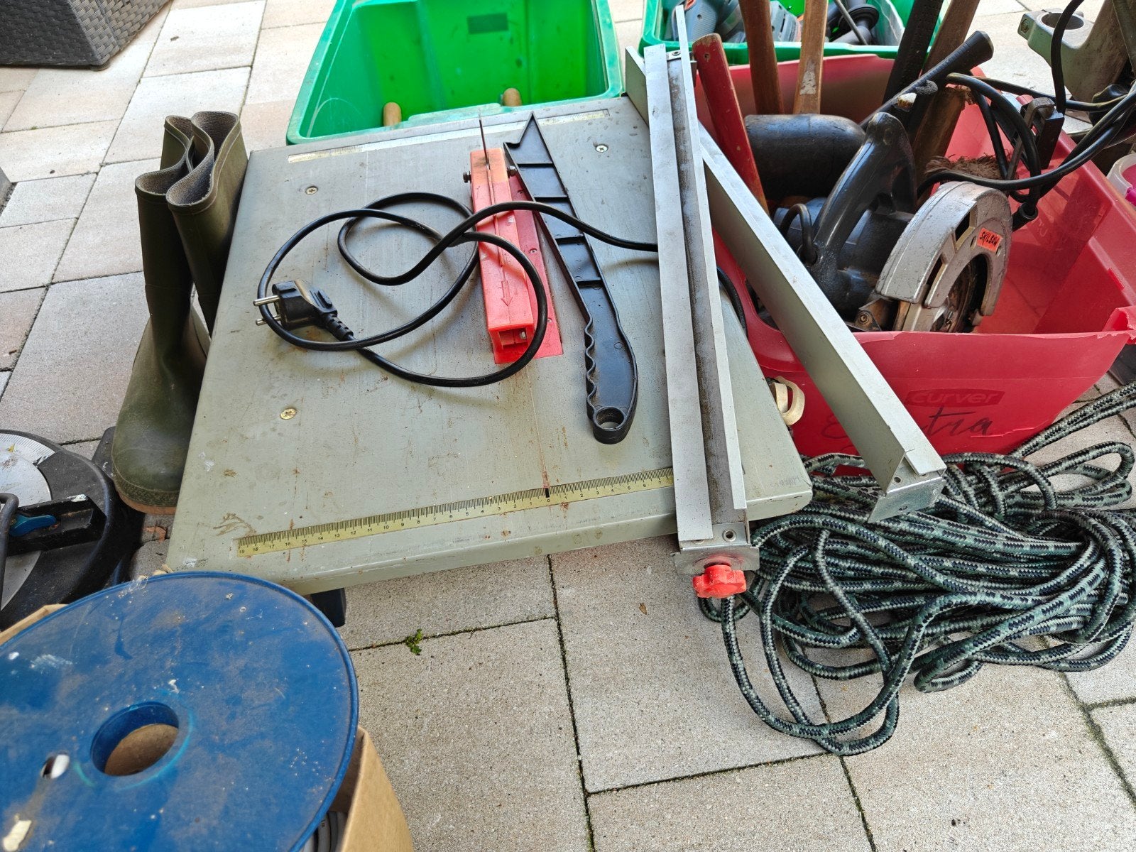 Foto 10 van Grote schuur opruiming: Gereedschap en meer!