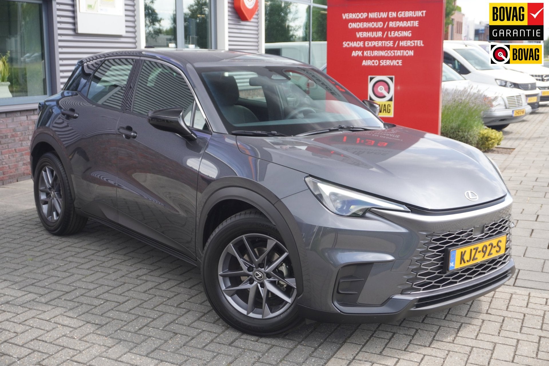 Lexus LBX Business Line 2WD / ACC / Camera / Carplay, Auto's, Stof, LBX, 1490 cc, Bedrijf