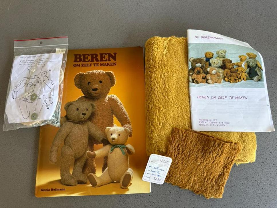 Compleet pakket: Maak je eigen teddybeer (35-40 cm), Hobby en Vrije tijd, Nieuw, Ophalen of Verzenden, Educatief, Knutselset