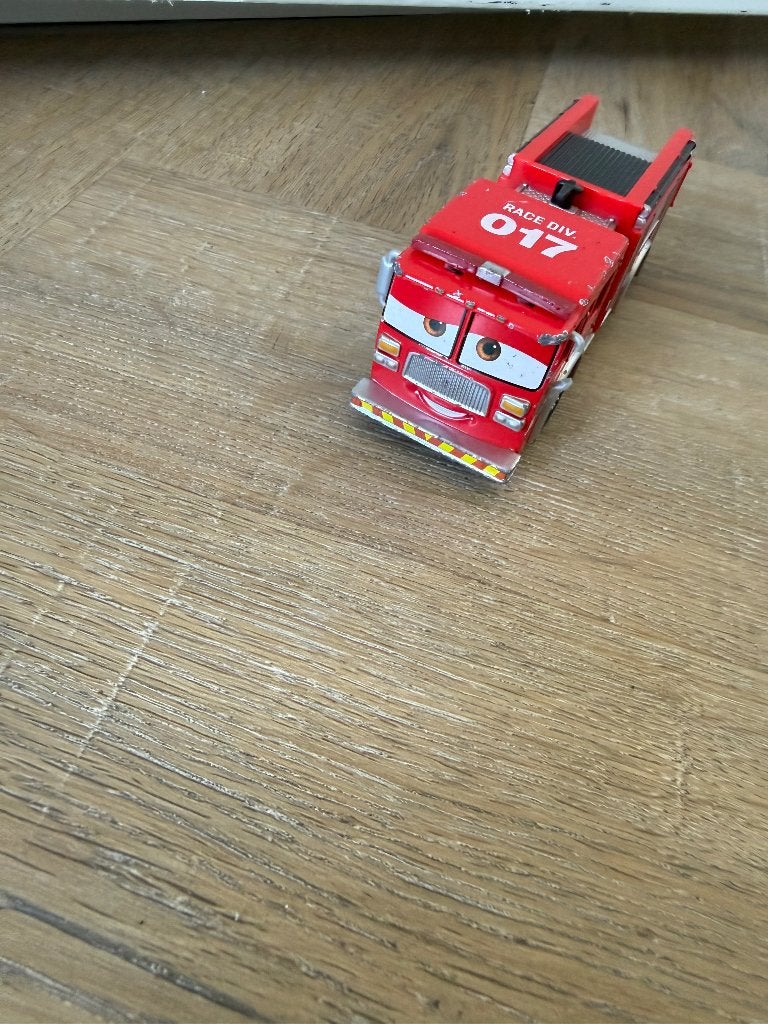 Heel goed Disney Cars diecast brandweer auto Race Div 017, Ophalen of Verzenden, Gebruikt