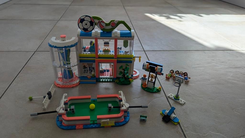 Lego Friends Sportcentrum (41744) met handleiding, Ophalen of Verzenden