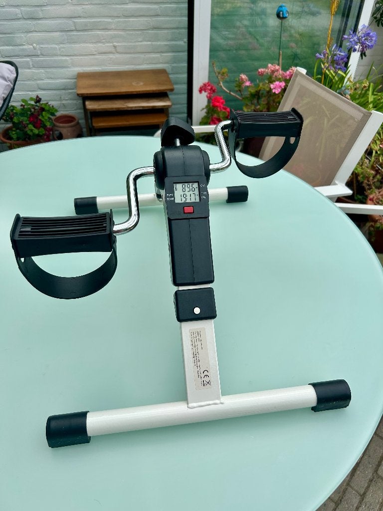 Bicycle Pedal Exercise Mini Bicycle for Leg/Arm - Foldable, Ophalen, Zo goed als nieuw, Benen, Overige typen