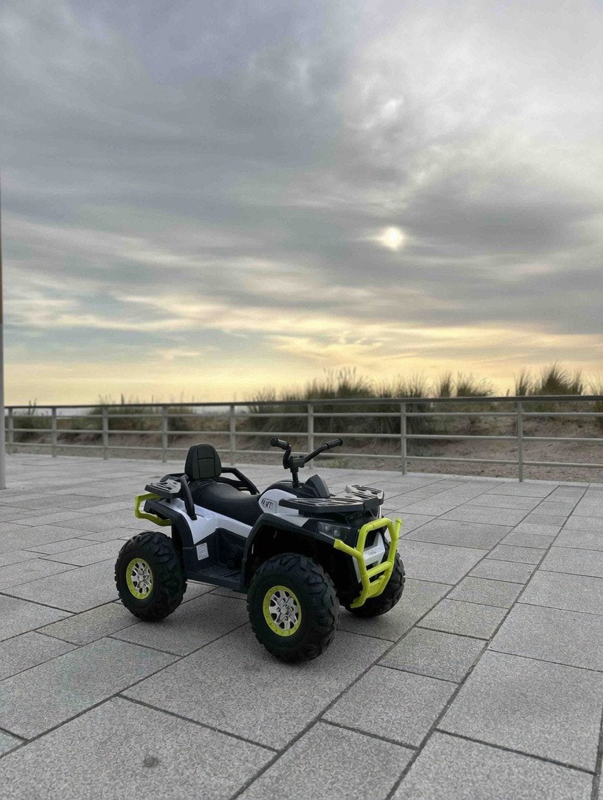Elektrische Kinderquad Desert 12V – Zo goed als nieuw!, Motoren, Ophalen