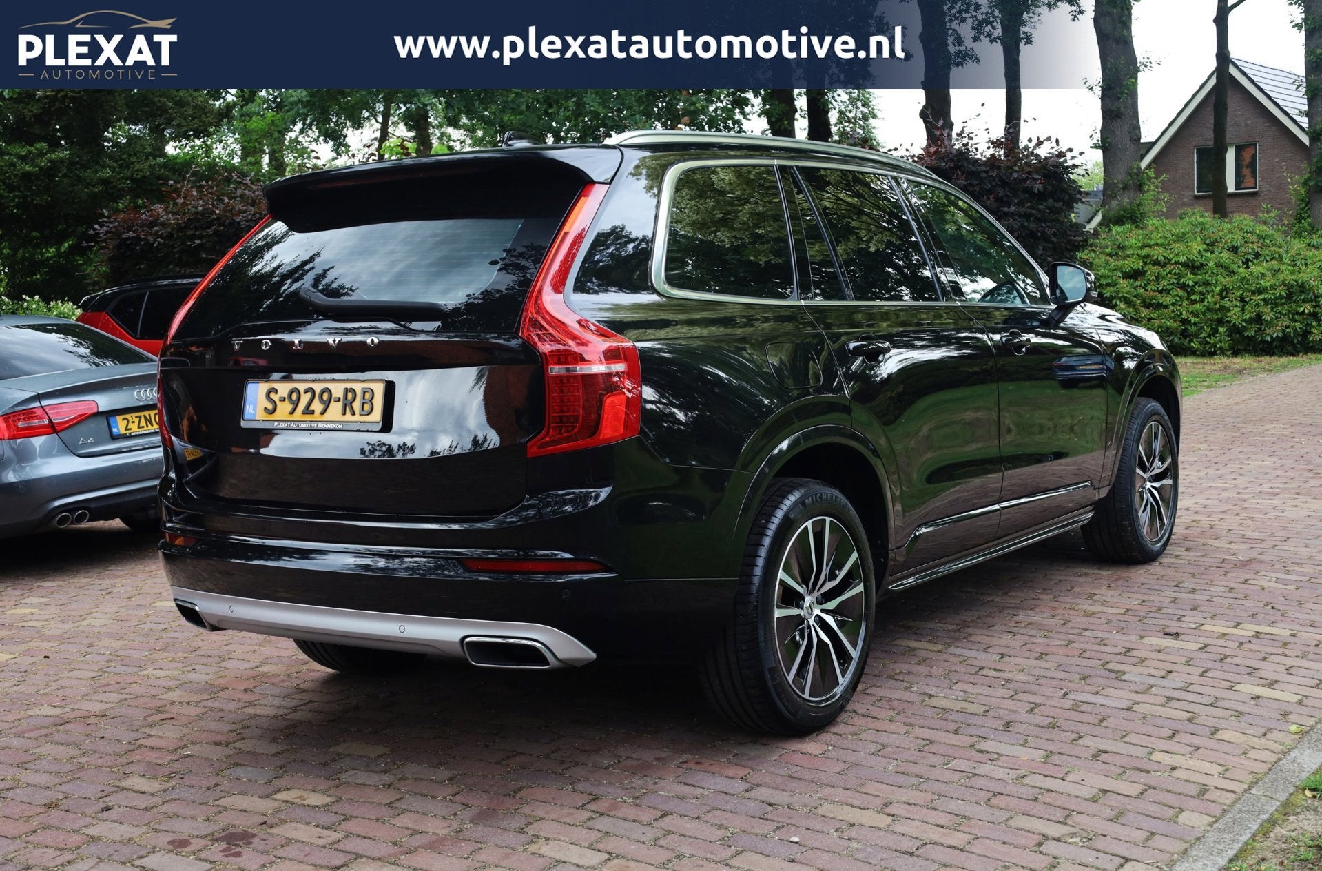 Volvo XC90 2.0 B5 AWD Momentum Pro Aut. | Stoelverwarming |, Auto's, Volvo, Gebruikt, Euro 6, 4 cilinders, 1960 kg