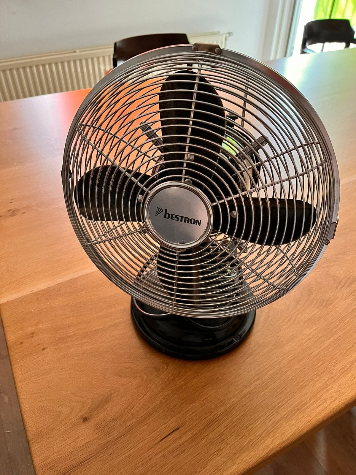 Ventilator Bestron, Ophalen, Zo goed als nieuw, Tafelventilator