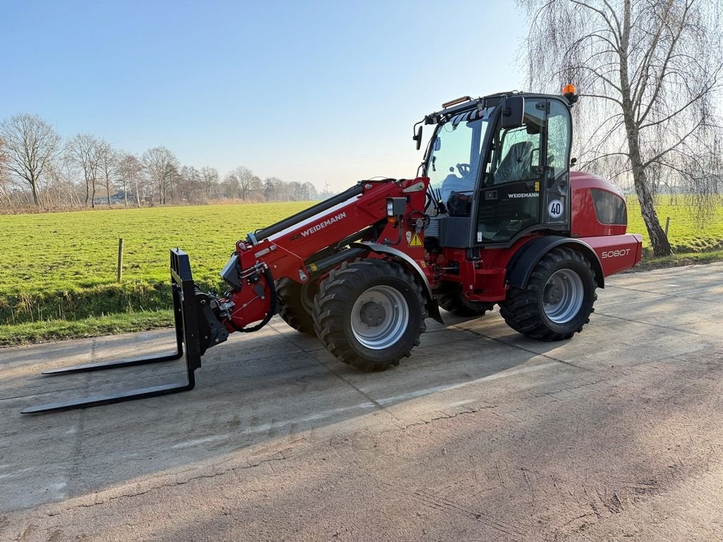 Weidemann 5080T telescoop shovel, Wiellader of Shovel