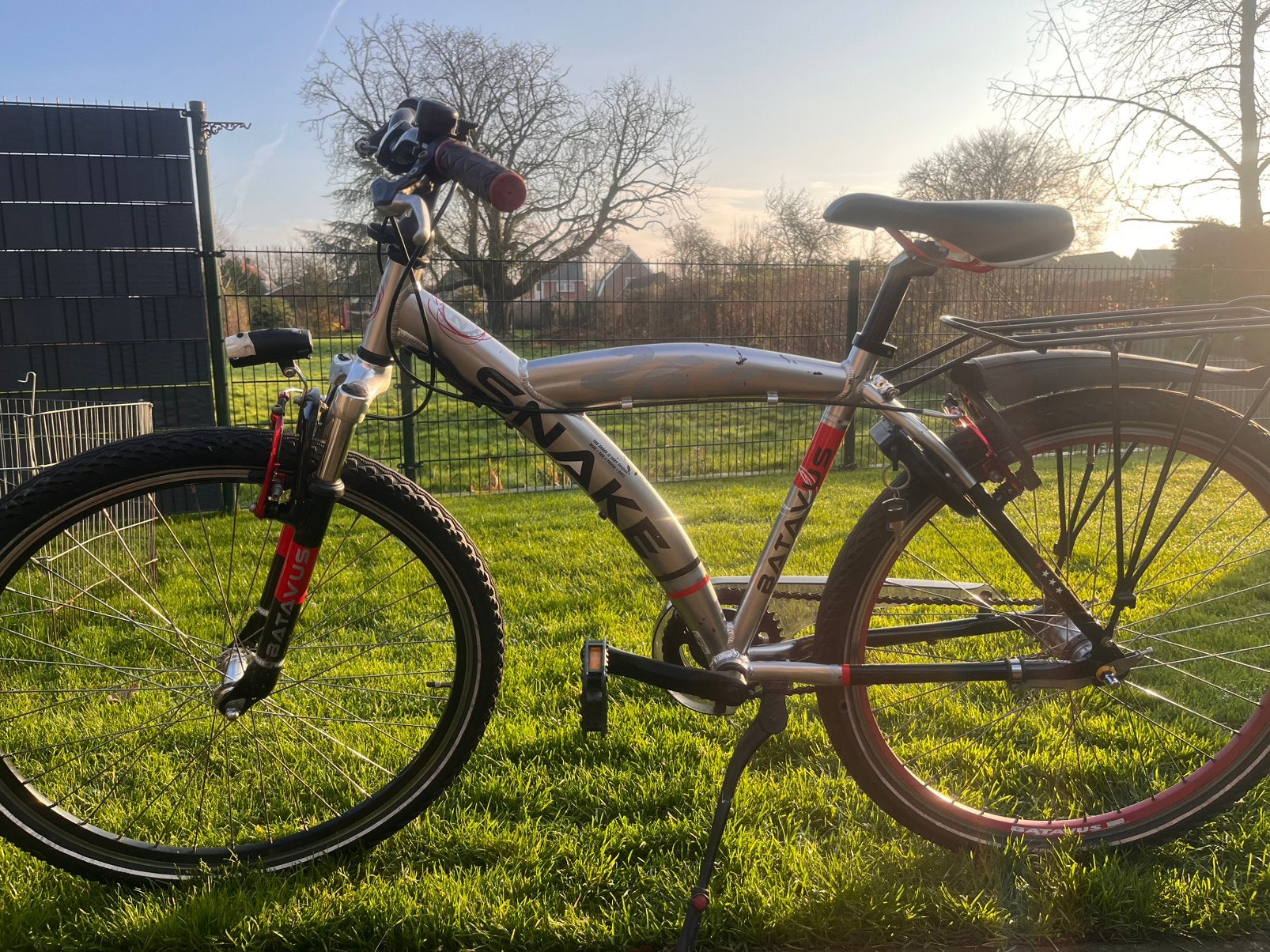 Mooie batavus snake 26 inch fiets grijs, Minder dan 10 versnellingen, 26 inch, Zo goed als nieuw, Ophalen