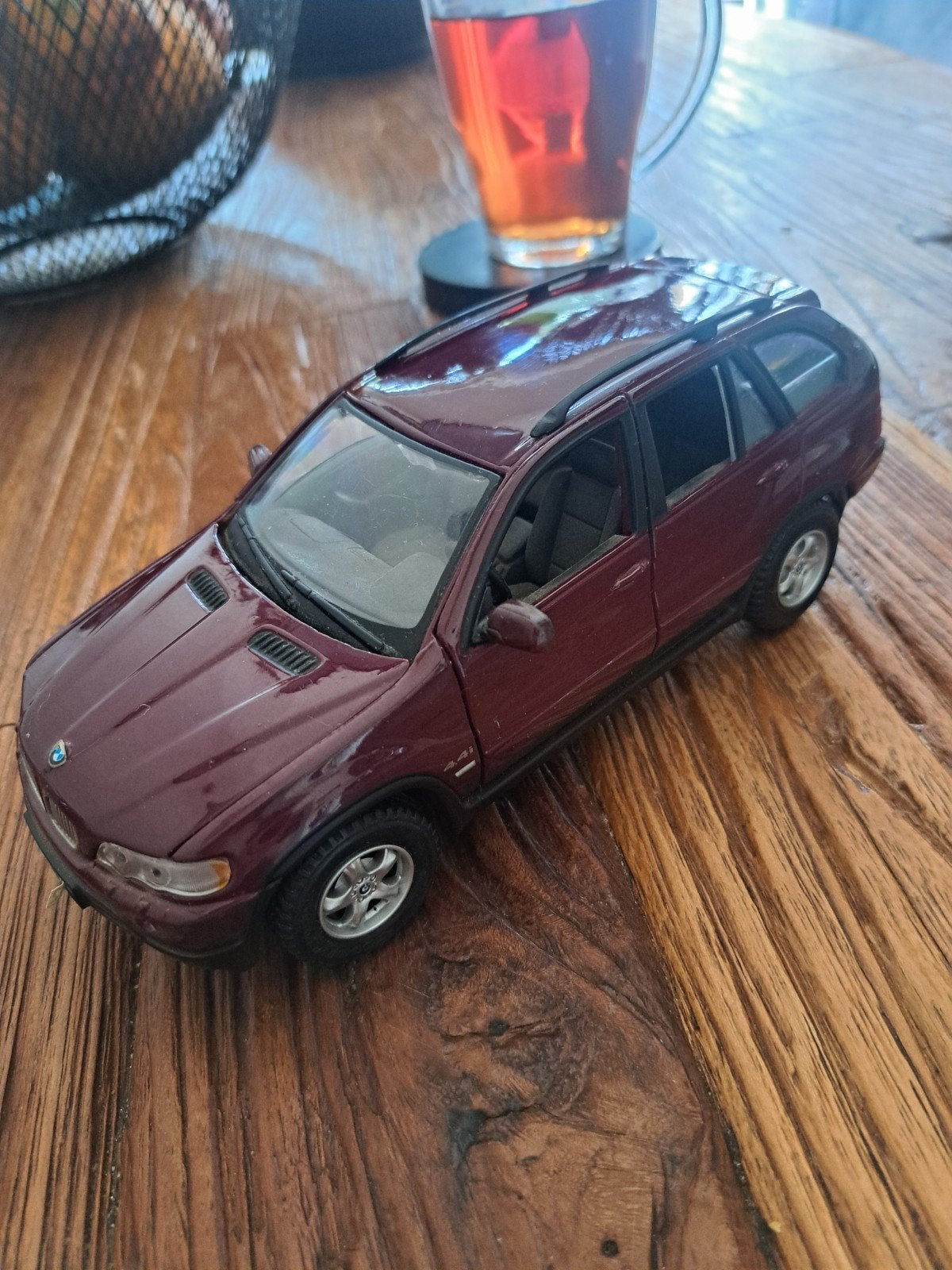 BMW X5 Maisto schaalmodel 1/24, Ophalen of Verzenden, Gebruikt, Auto, Overige merken