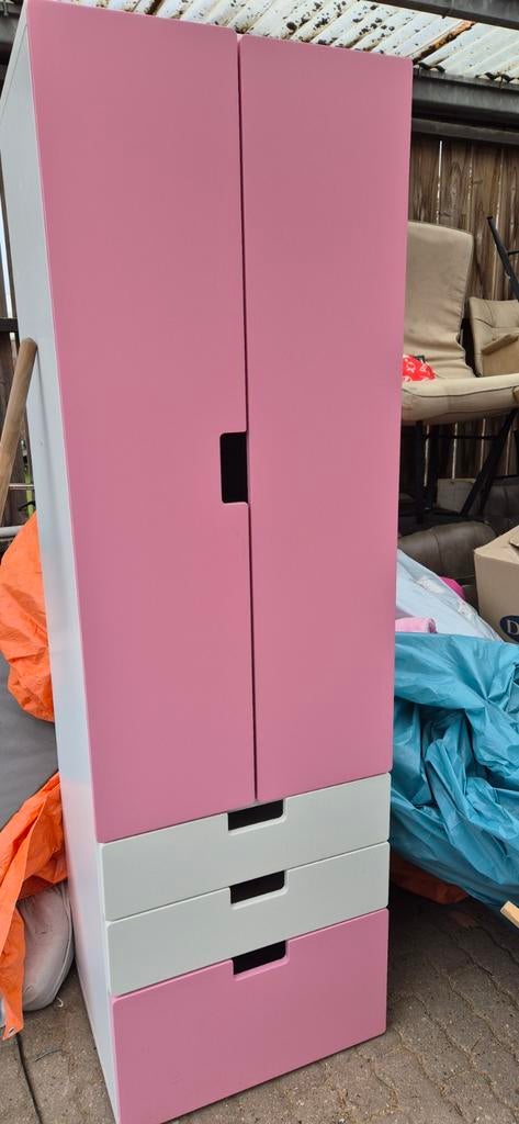 Roze/witte Ikea Stuva kledingkast met lades, Kinderen en Baby's, Kinderkamer | Commodes en Kasten, Ophalen, Gebruikt, Kast, 50 tot 70 cm