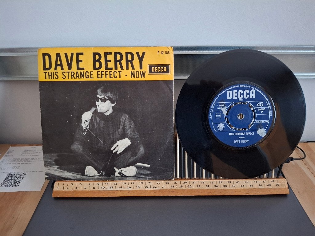 Dave Berry-This strange effect/Now(923) 2 euro vaste prijs, Cd's en Dvd's, Vinyl Singles, Zo goed als nieuw, Pop, Ophalen of Verzenden
