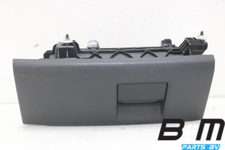 Opbergvak voor stoel rechts Audi A3 8V 8V0881578, Auto-onderdelen, Interieur en Bekleding, Gebruikt