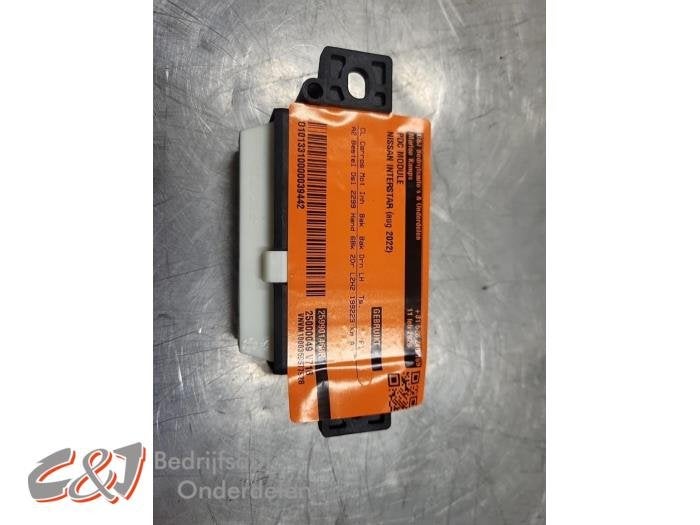 PDC Module van een Nissan Interstar, Gebruikt, -, -, Ophalen of Verzenden