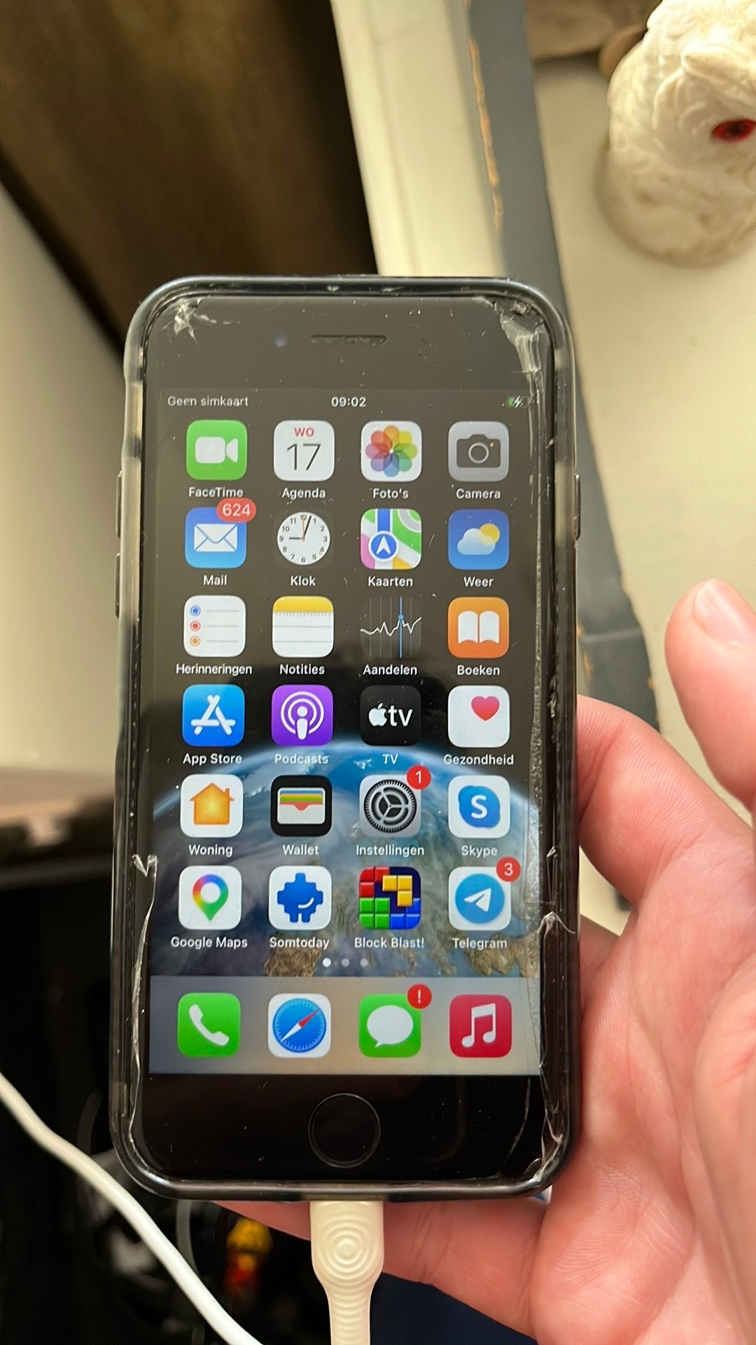 Iphone 8+ hoesje, Gebruikt, 75 %, Zwart, Ophalen of Verzenden
