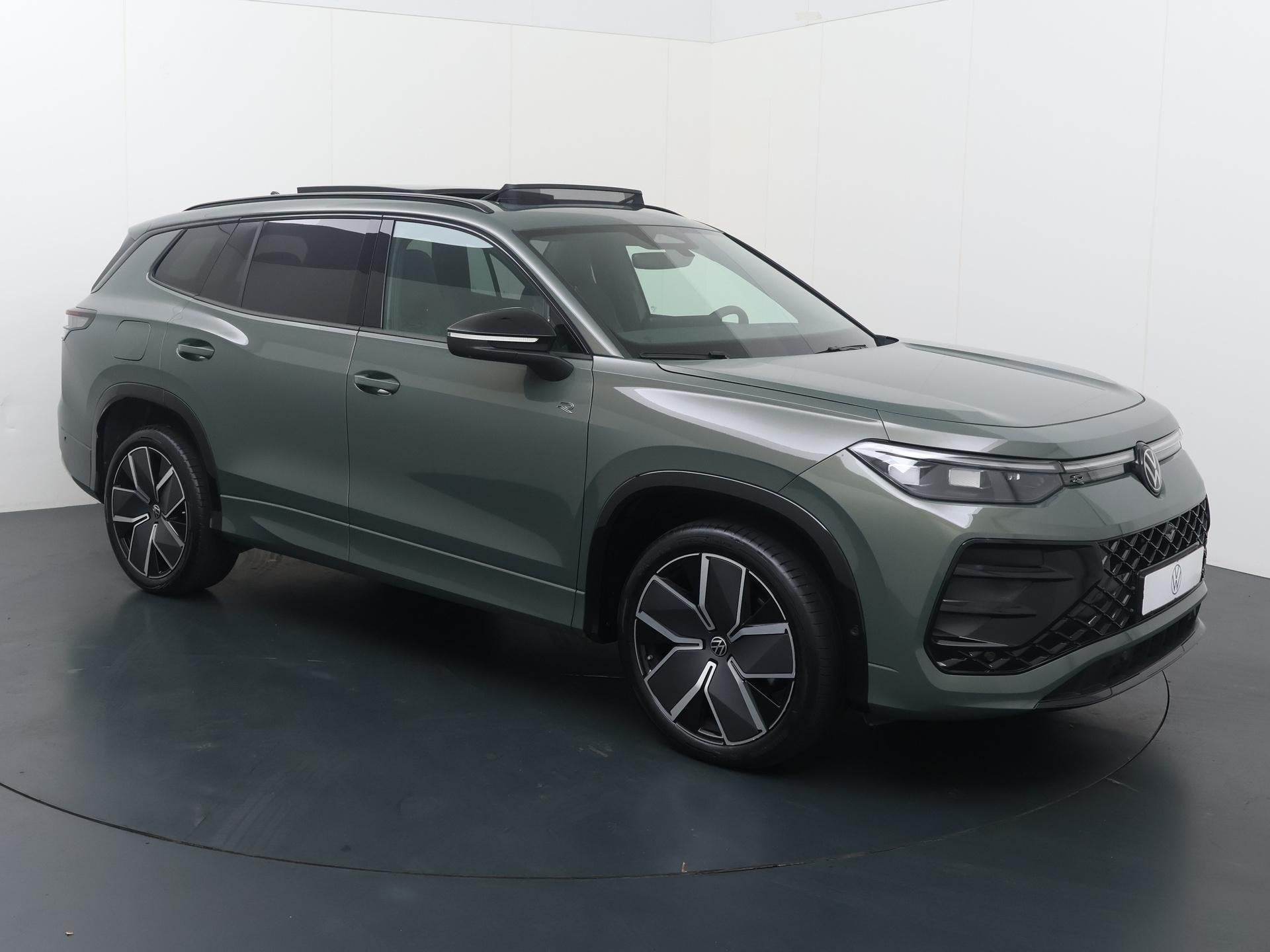 Volkswagen Tayron 1.5 eHybrid R-Line Edition | 204 PK | SoH, Auto's, 12 maanden, Stof, 4 cilinders, 150 min
