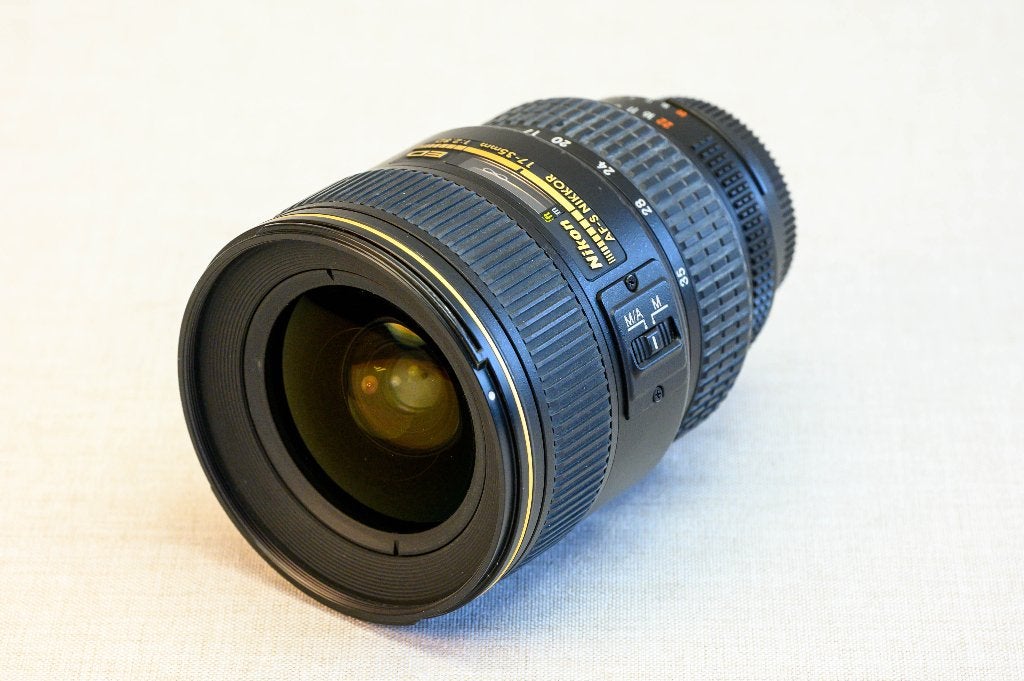 Nikon zoomlens 17-35 mm 2.8 D Full Frame, Audio, Tv en Foto, Fotografie | Lenzen en Objectieven, Gebruikt, Nikon, Nikon F-mount