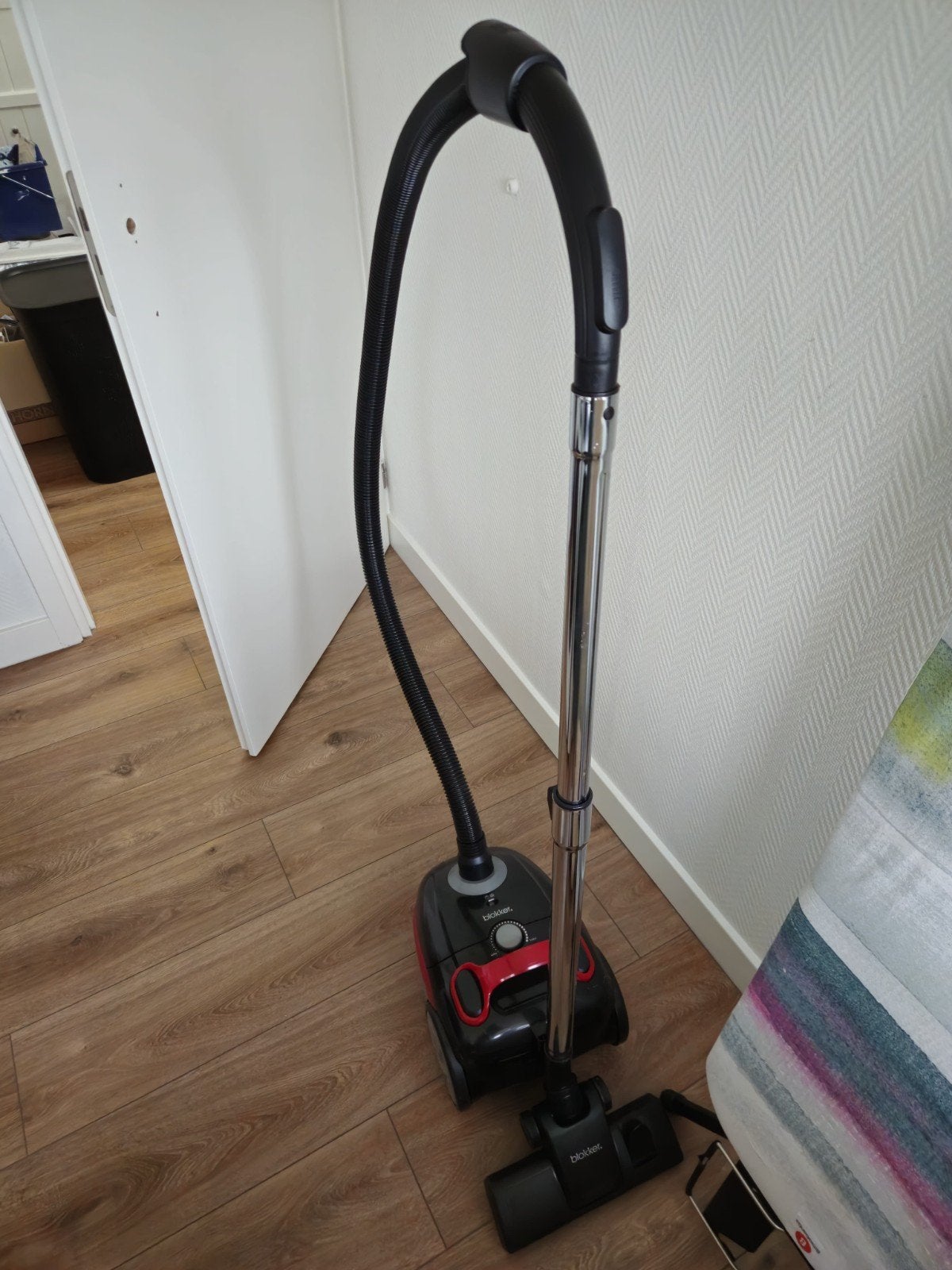 Blokker stofzuiger - Compact en krachtig, Overige merken, Gebruikt, Sledestofzuiger, Regelbare zuigkracht