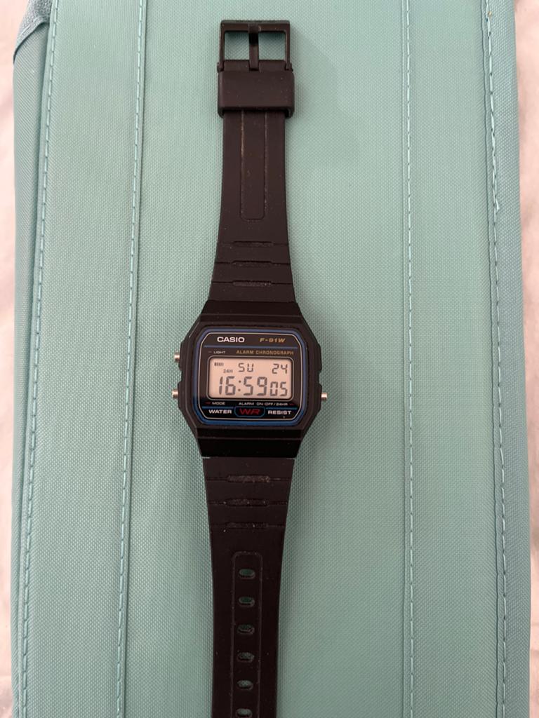 Casio F-91W Digitaal Horloge - Klassiek en Functioneel, Kunststof, Gebruikt, Polshorloge, Kunststof
