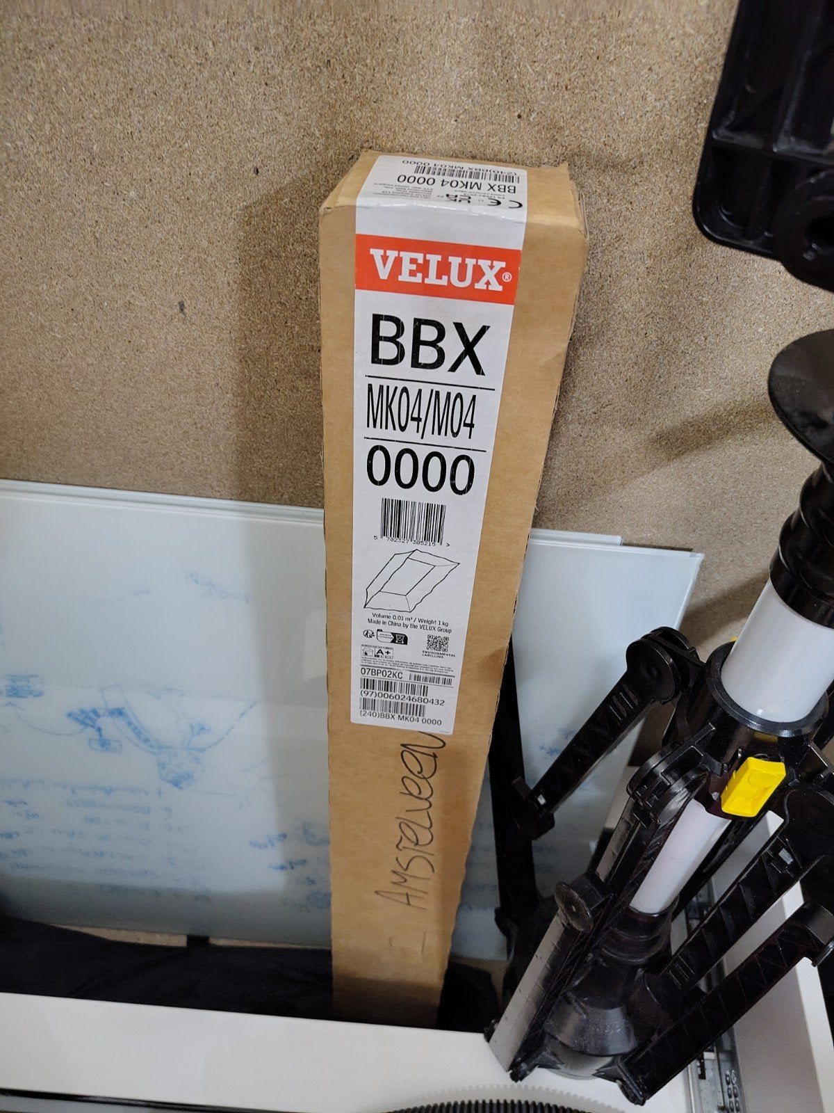 VELUX dakraam Installatiekit, Doe-het-zelf en Verbouw, Ophalen of Verzenden, Nieuw, Minder dan 80 cm, Dakraam