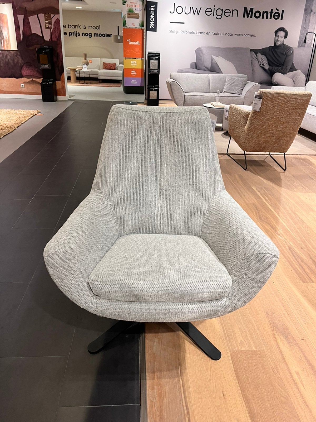 Montèl fauteuil Charles - lichtgrijs, Huis en Inrichting, Fauteuils, Ophalen, 75 tot 100 cm, Zo goed als nieuw, Stof