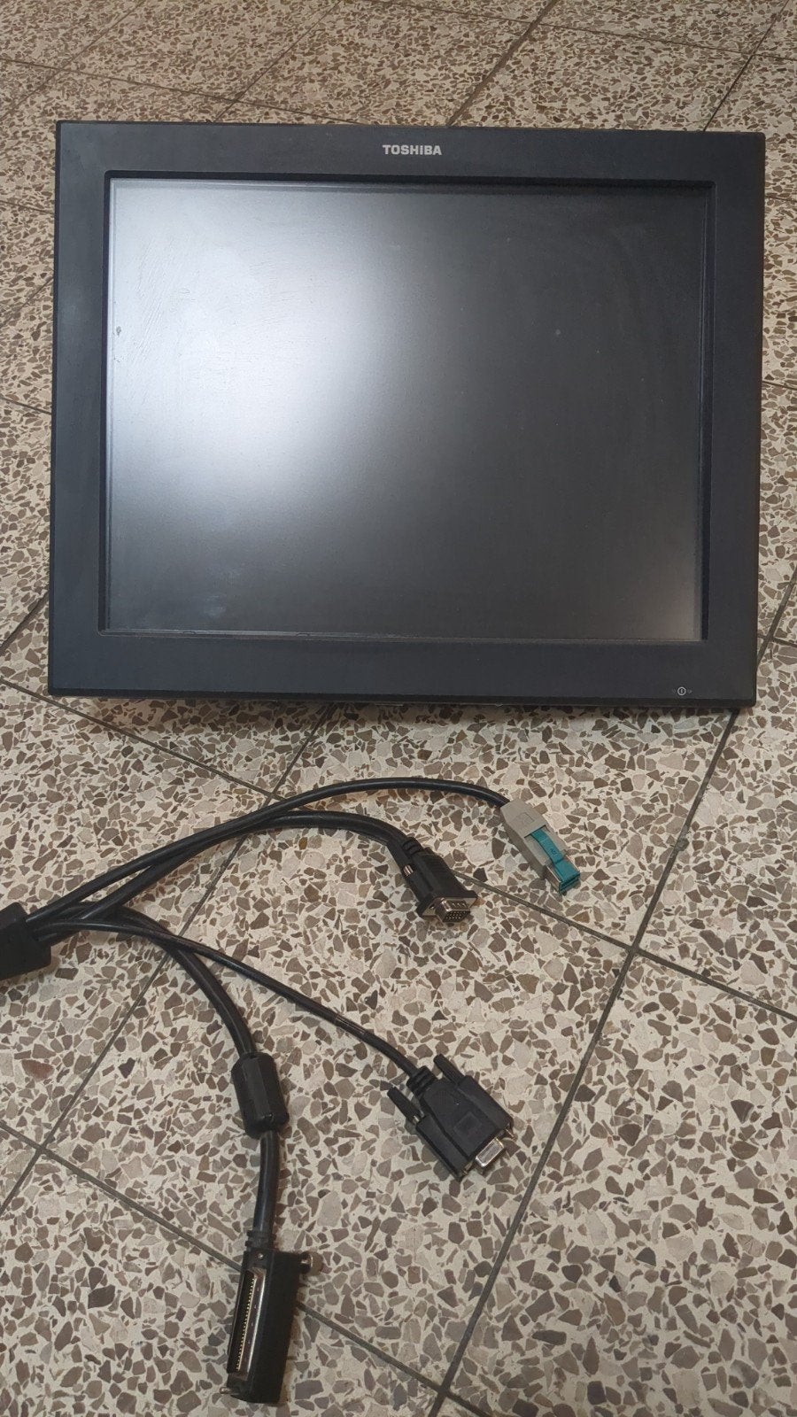 Toshiba TFT Monitor TFTEST-A20-5A1NK-QM-R, Computers en Software, Monitoren, Ophalen of Verzenden, VGA, Onbekend, 60 Hz of minder