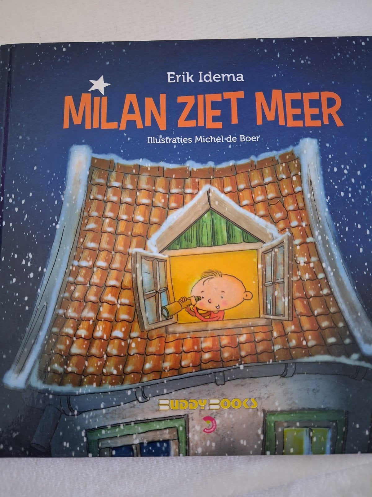 Erik Idema - Milan ziet meer, Ophalen of Verzenden, Zo goed als nieuw, Erik Idema