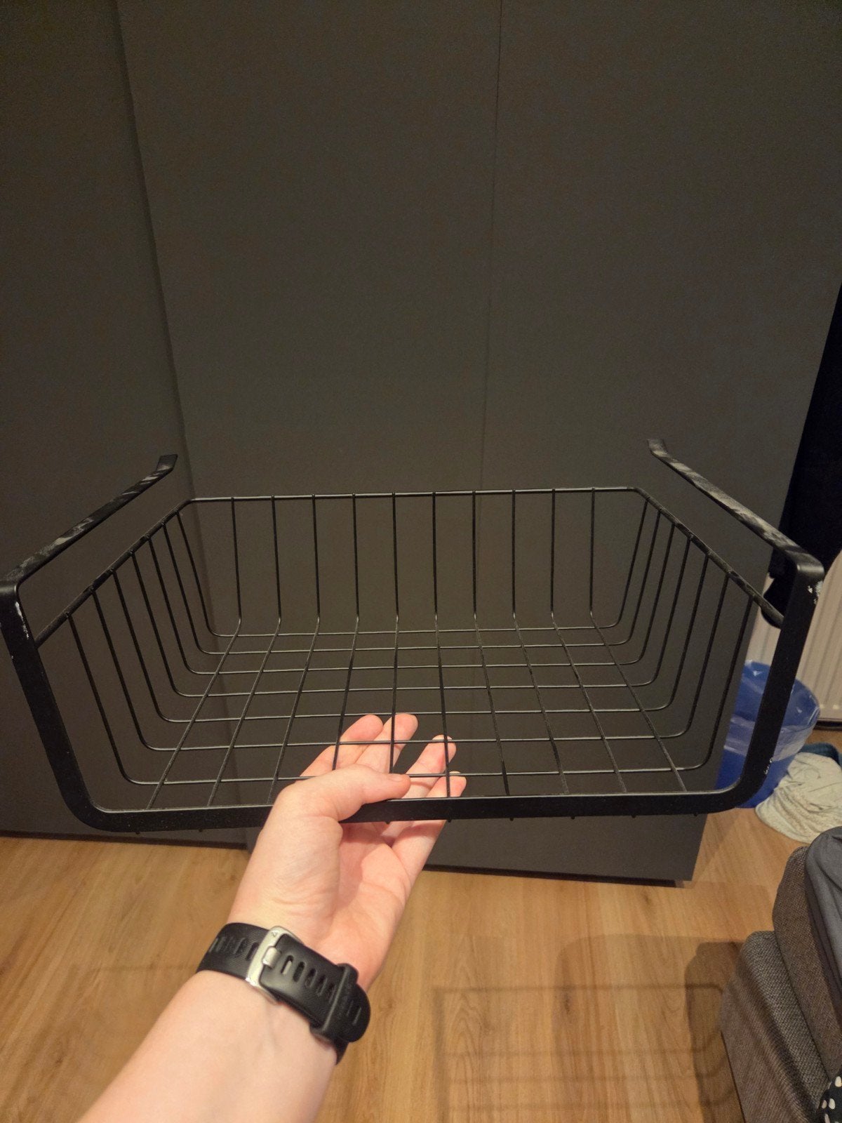 2x Zwart metalen hangmandje, Huis en Inrichting, Ophalen, Zo goed als nieuw, Zwart, Metaal