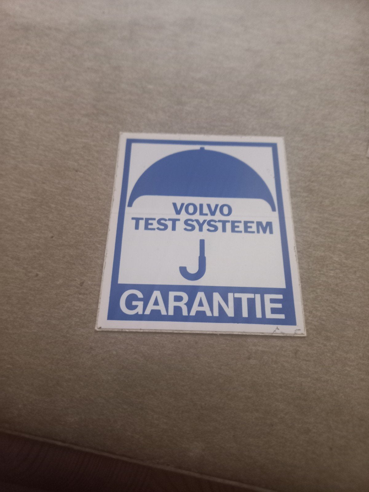 Volvo Test Systeem J Garantie Sticker, Ophalen of Verzenden, Gebruikt