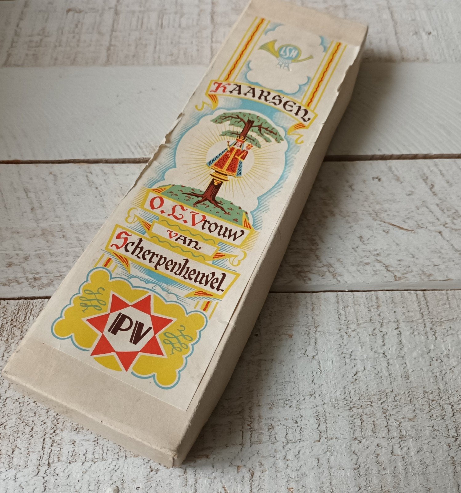 Doosje met oude kaarsen van Onze-Lieve-Vrouw, Ophalen of Verzenden