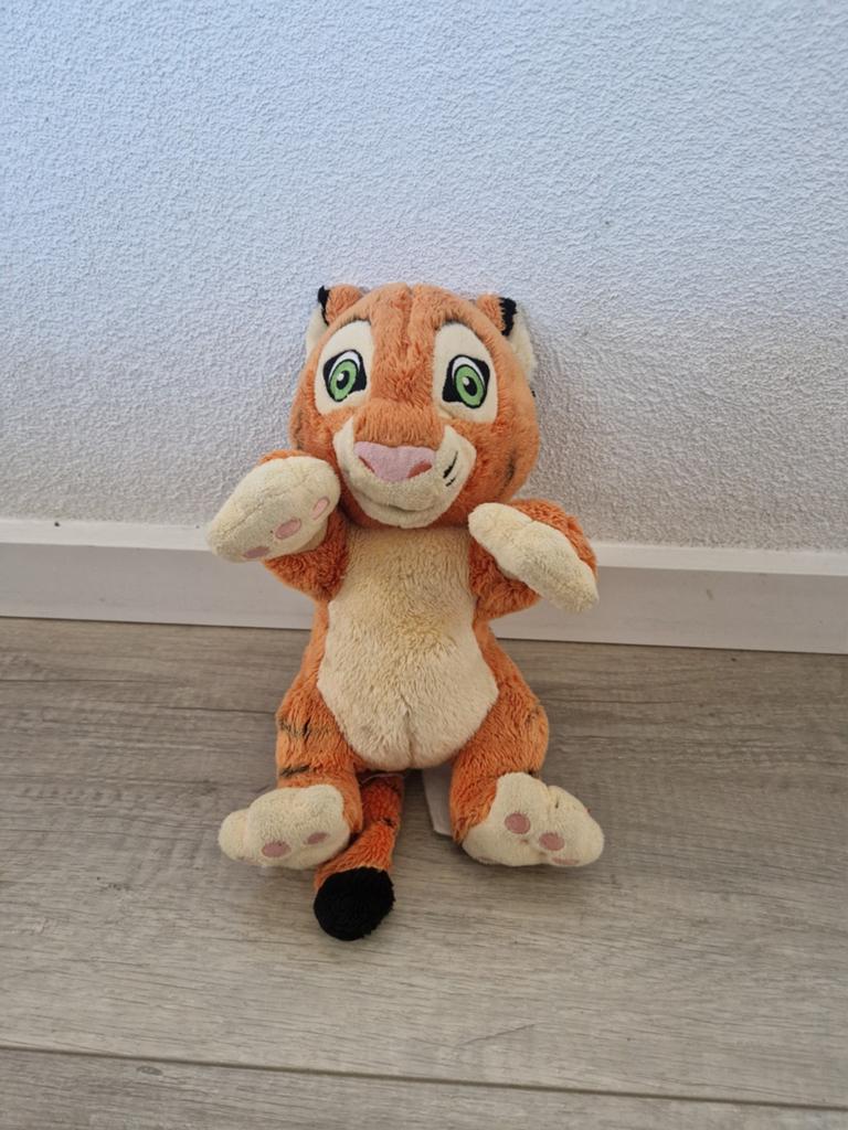 Disneyland paris parijs knuffel rajah baby aladdin tijger, Ophalen of Verzenden, Zo goed als nieuw, Overige typen