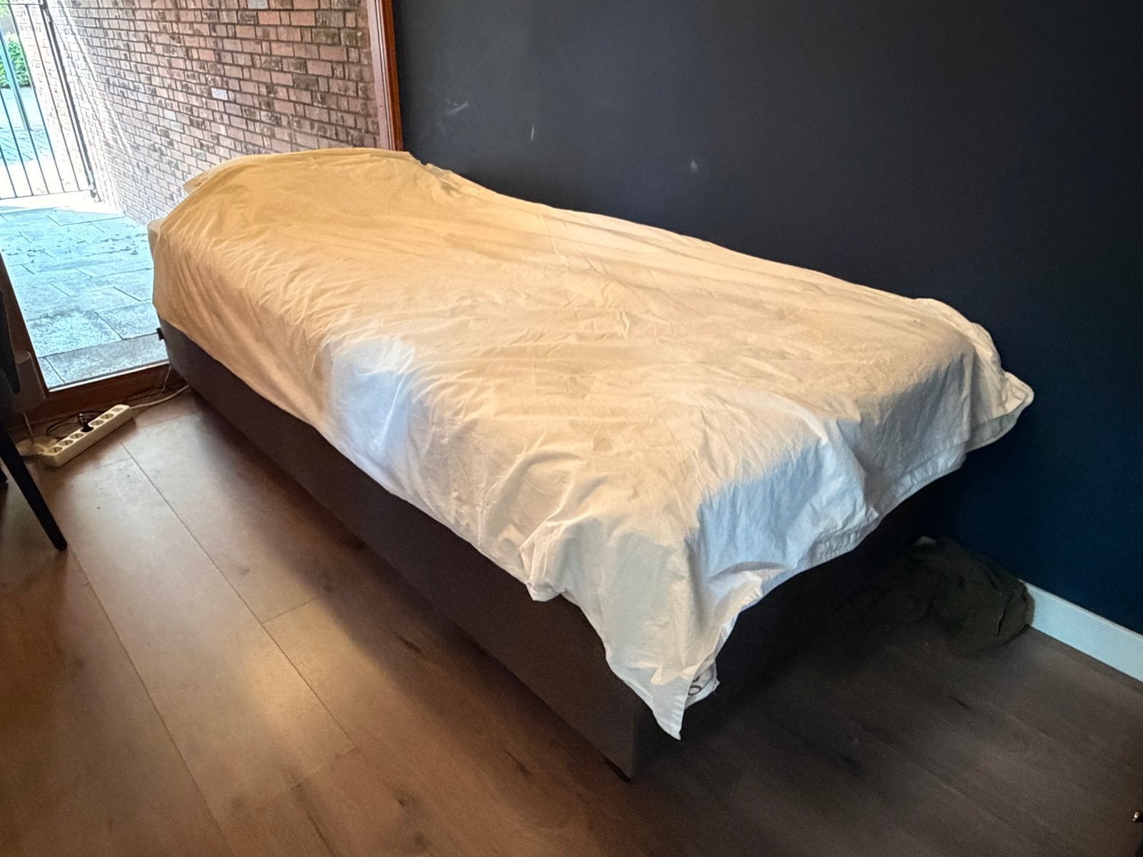 Boxspring met matras 100x220 - Grijs - Zo goed als nieuw, Huis en Inrichting, Ophalen, 100 cm, Eenpersoons, Zo goed als nieuw