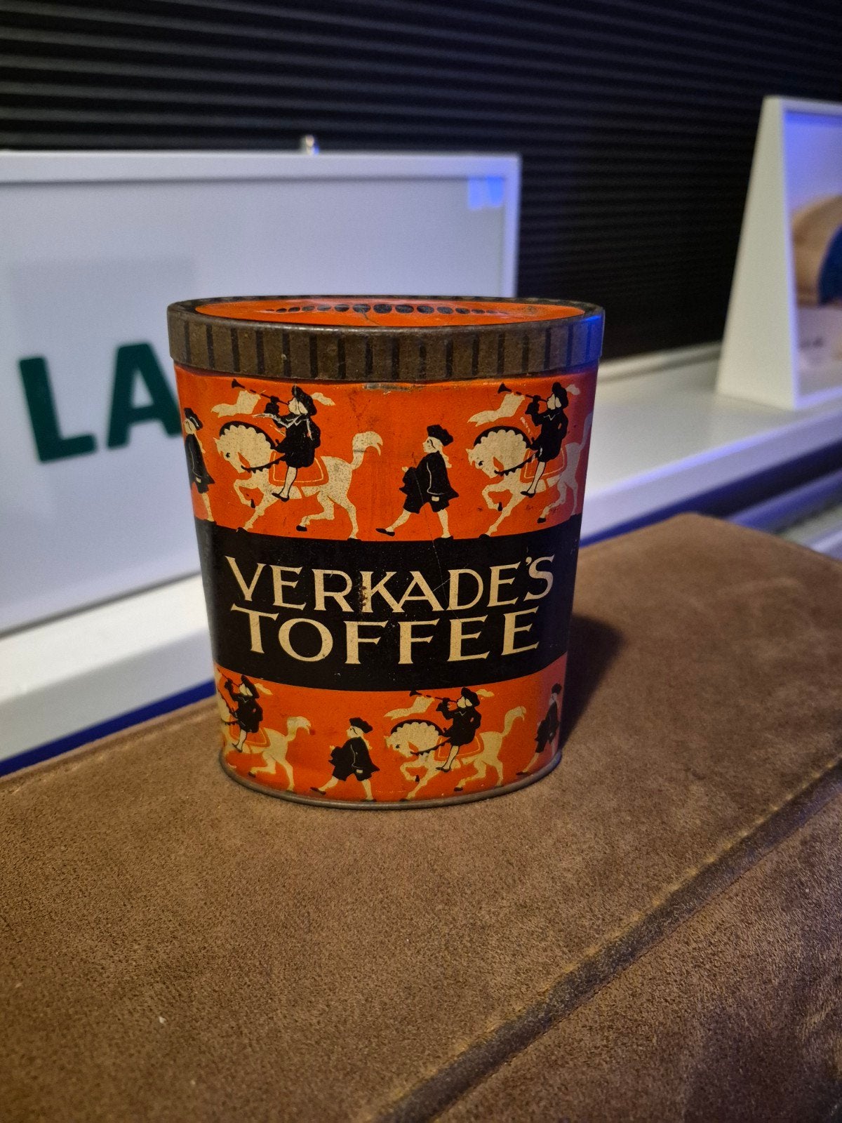 antiek blik verkade toffees jaren 30 verkade zaandam, Ophalen of Verzenden, Gebruikt, Koek(jes), Verkade