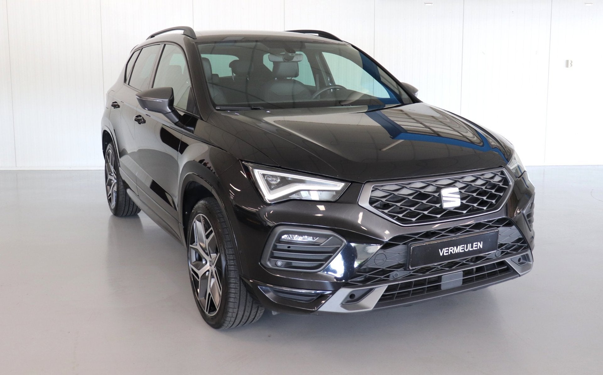 Seat Ateca 1.5 TSI FR Business Intense rijklaar €29950,-, Auto's, Seat, 4 cilinders, 150 pk, Ateca, Zwart