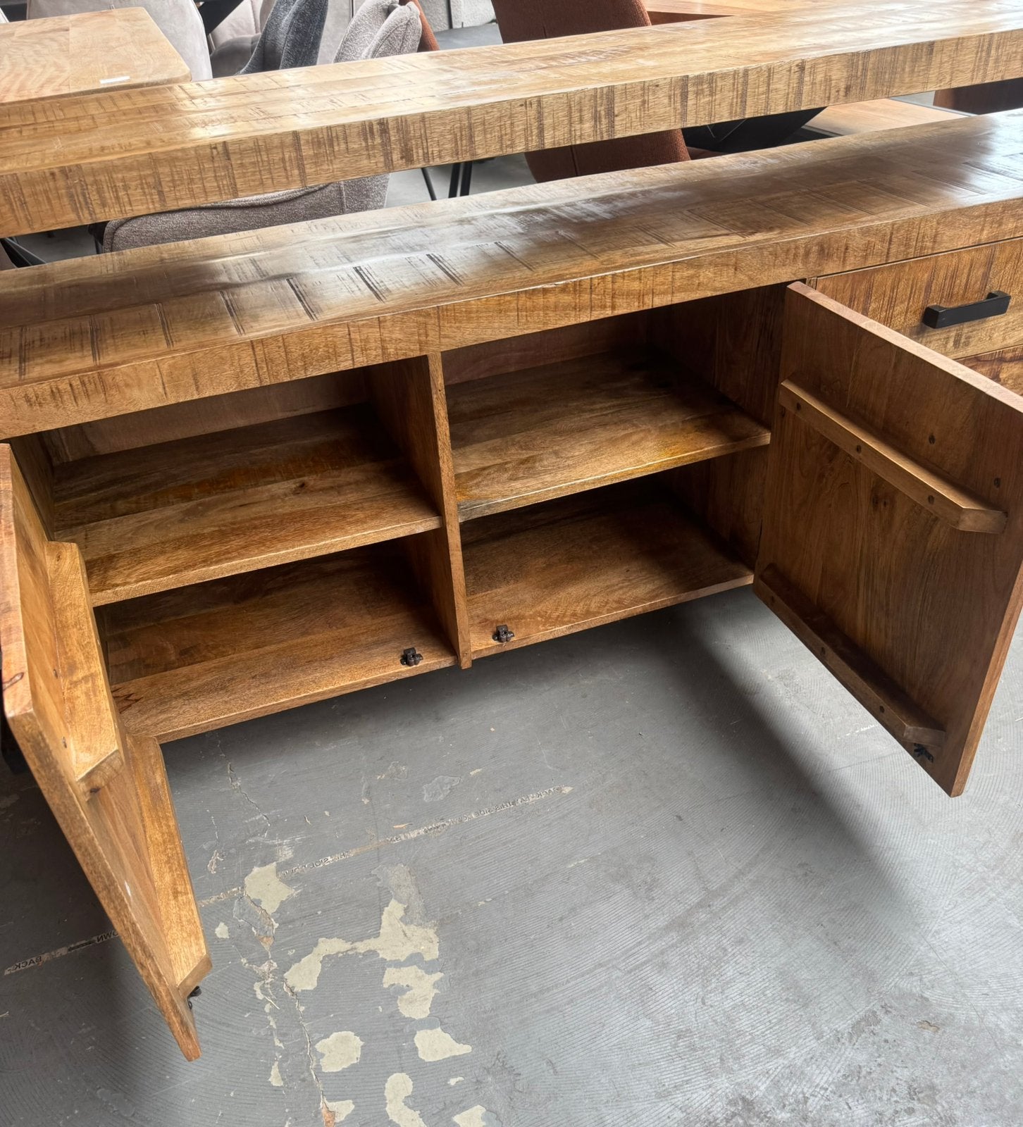 Magazijn Leegverkoop | Dressoir Britt | 210 cm | mangohout, Overige materialen, Met deur(en), Nieuw, Ophalen of Verzenden