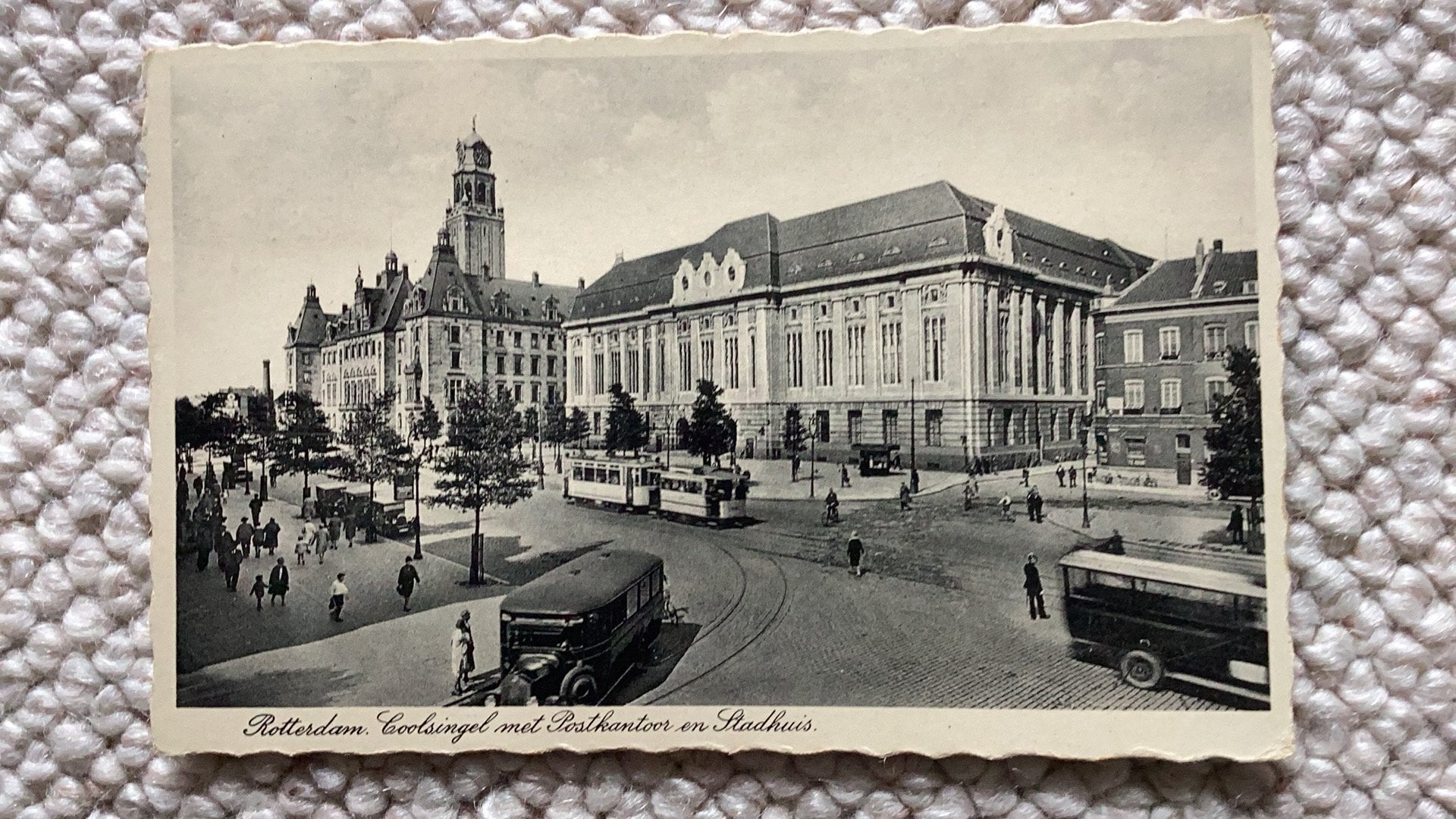 Ansichtkaart Rotterdam Coolsingel met Postkantoor/Stadhuis, Ophalen of Verzenden, 1920 tot 1940, Gelopen, Zuid-Holland