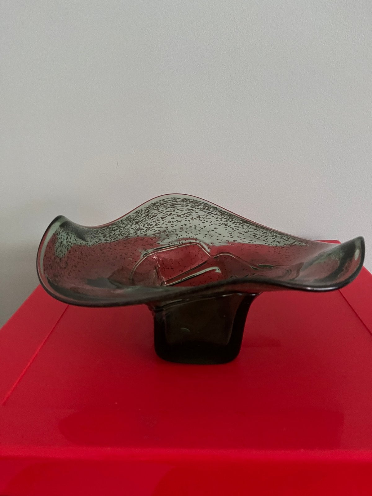 OLIJFGROENE SCHAAL. —  MURANO ART STYLE., Ophalen of Verzenden