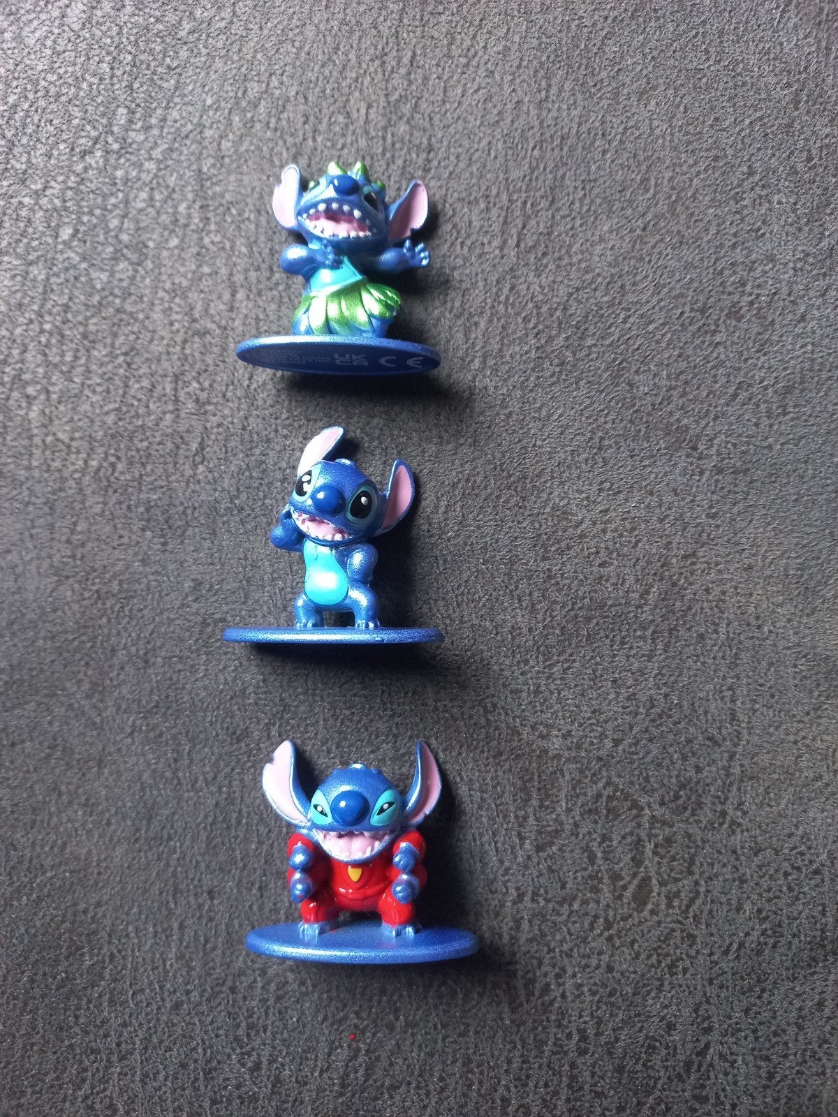 3 metalen Lilo en Stitch figuren, Ophalen