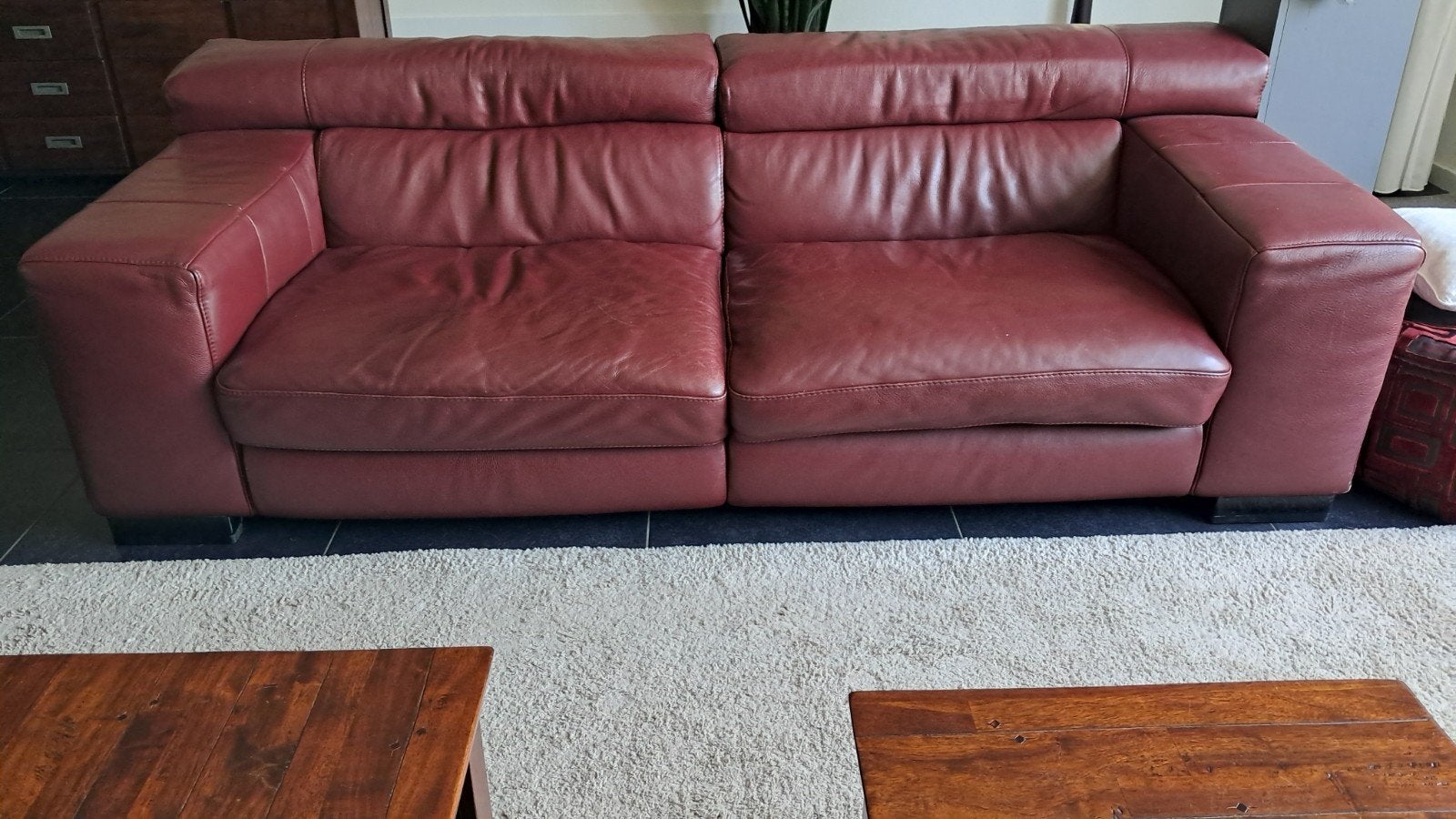 3 zits lederen bank . Merk: Natuzzi. Type Nicolaus. €50,--, Huis en Inrichting, Banken | Bankstellen, Ophalen, Gebruikt, Driepersoons