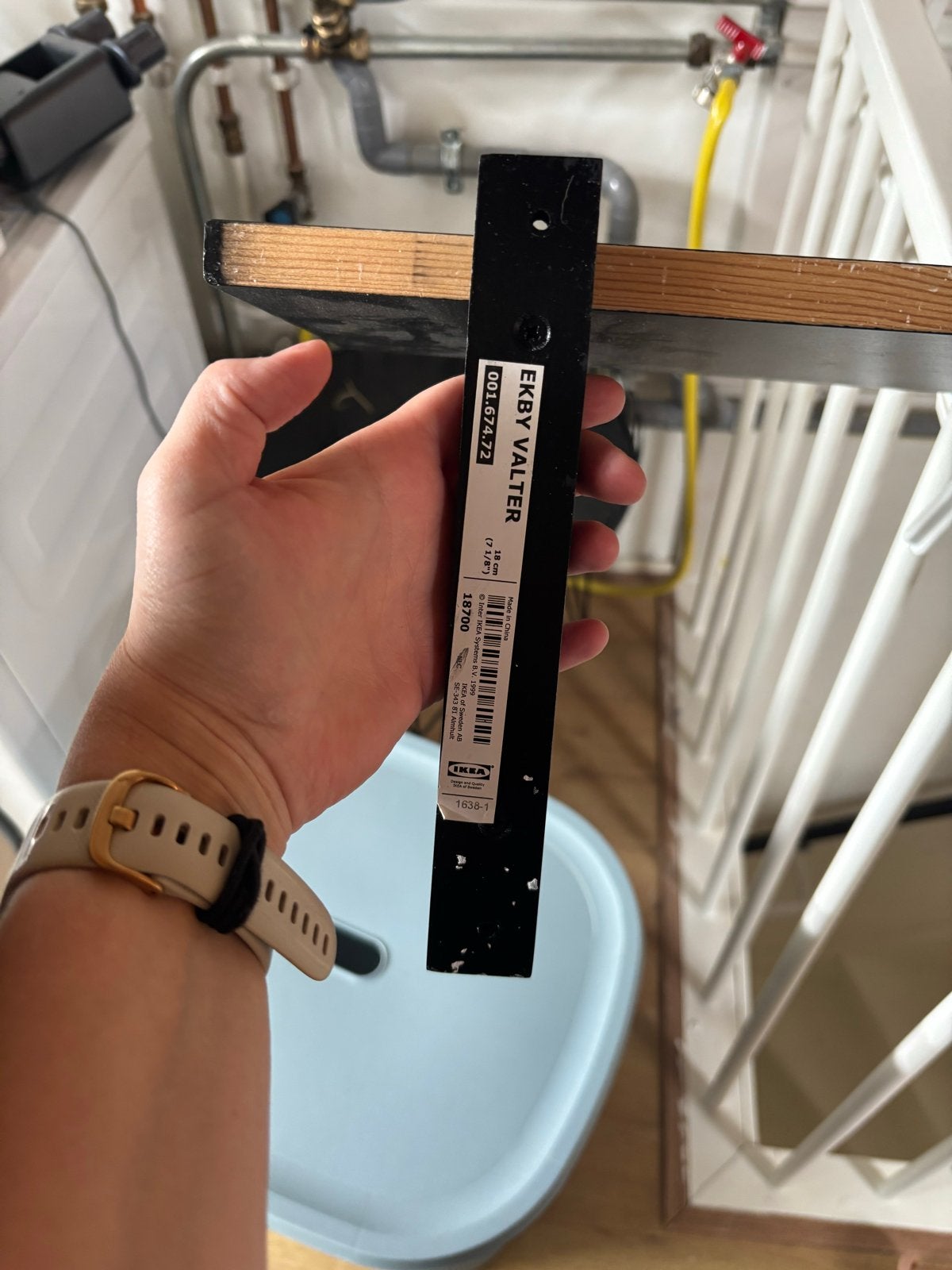 IKEA EKBY VALTER plank met beugels, zwart, Huis en Inrichting, Woonaccessoires | Wandplanken en Boekenplanken, Ophalen, Gebruikt