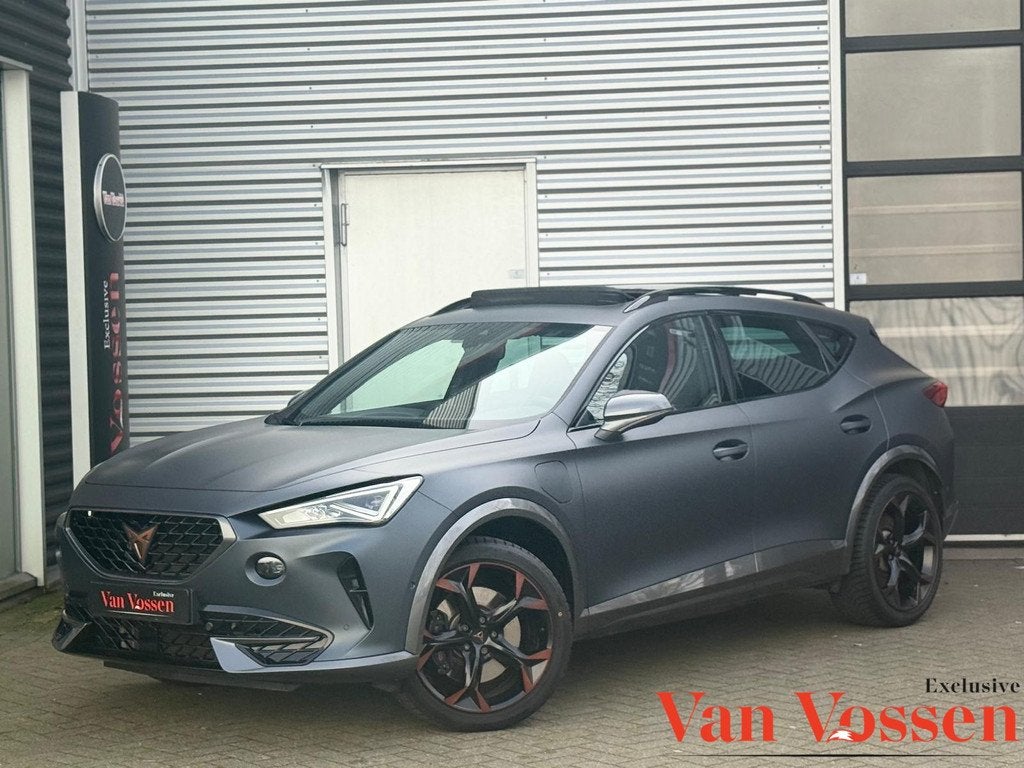 Cupra Formentor 1.4 e-Hybrid VZ Copper Edition 245PK|Pano|Me, Auto's, Cupra, 12 maanden, Gebruikt, 4 cilinders, Leder en Stof