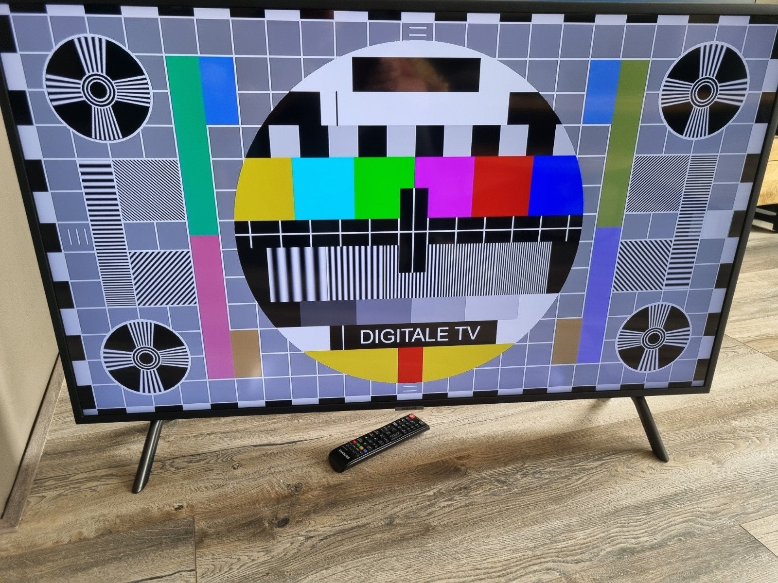 Samsung 43 inch 4K Smart tv met afstandsbediening. Zie tekst, Ophalen, 50 Hz, Zo goed als nieuw, Samsung