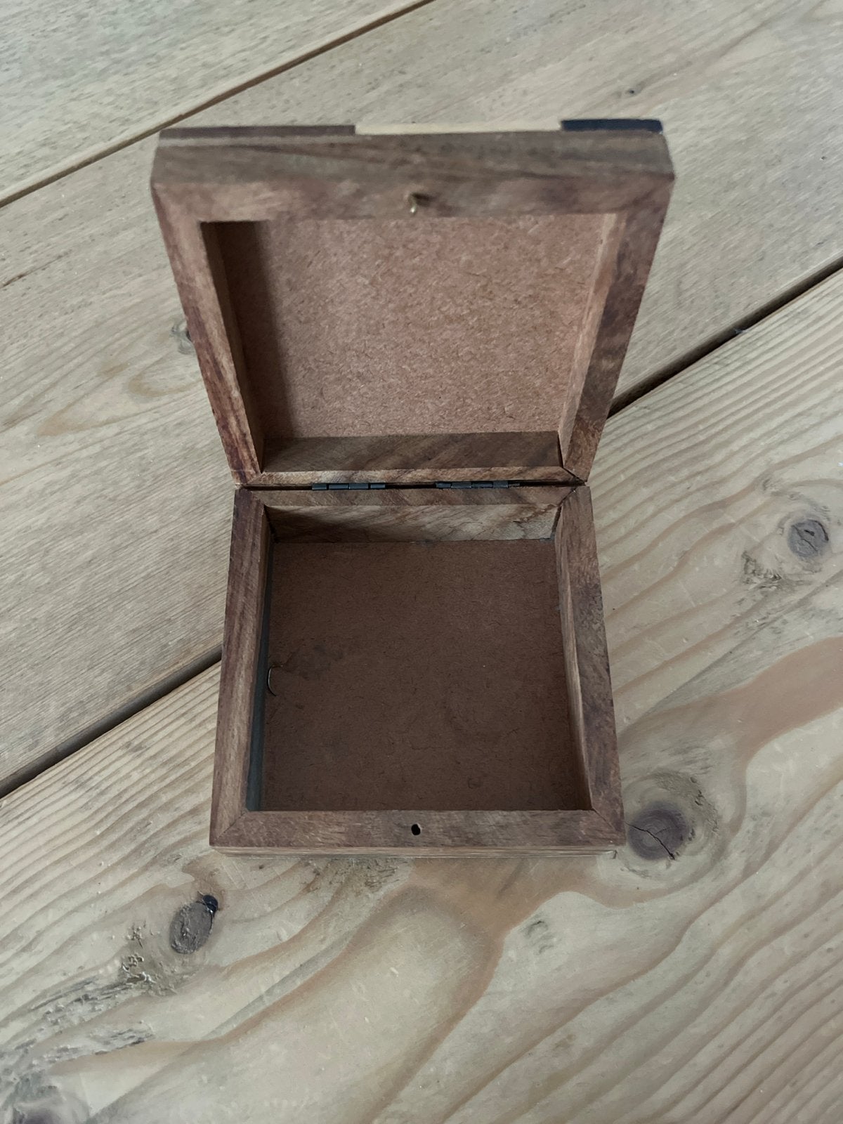Houten doosje met kameel decoratie, Hout, Ophalen of Verzenden, Bruin, Oosters