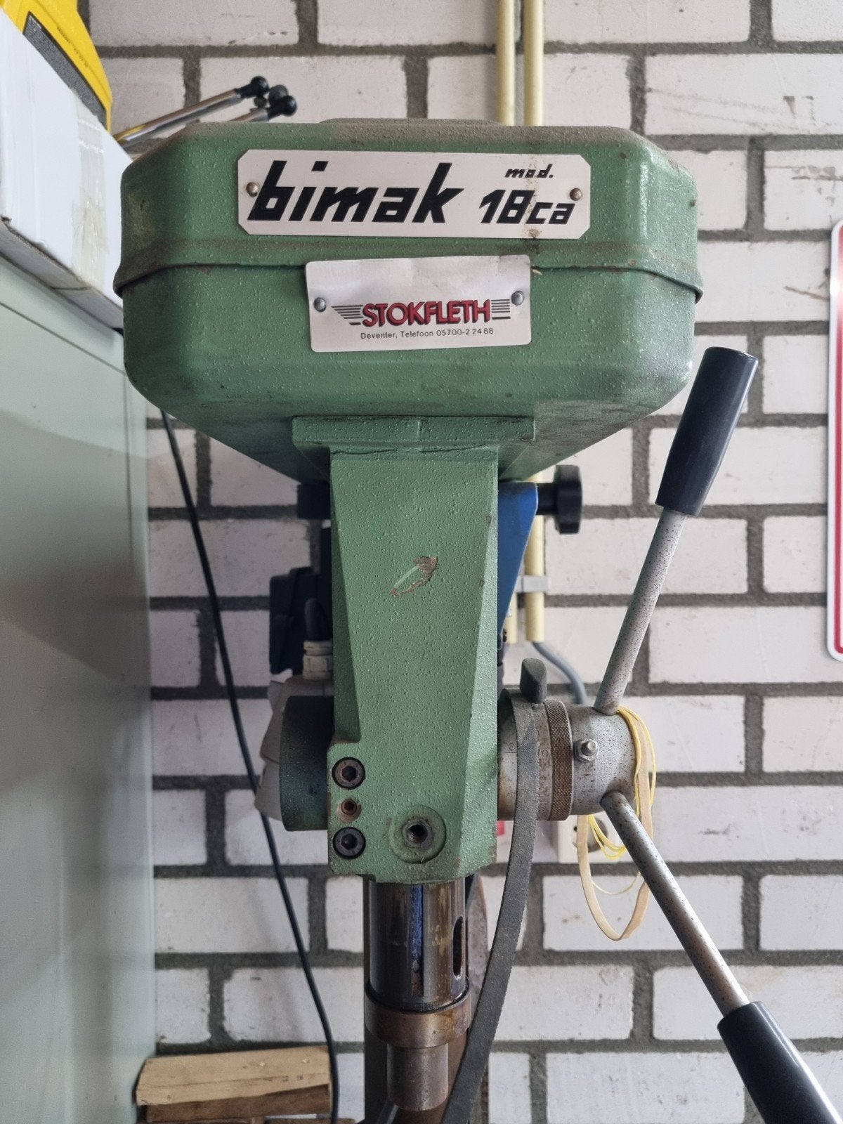 Kolomboormachine Bimak 18tca - met werk.