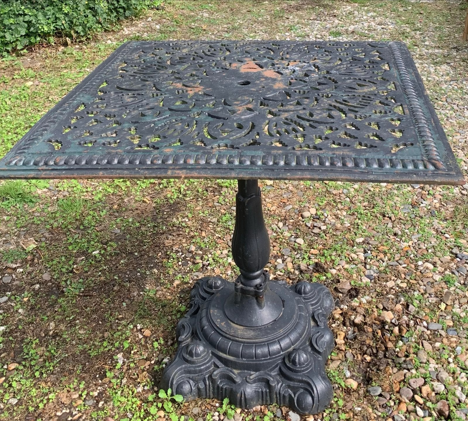 Antieke gietijzeren tuintafel gietijzer antiek tuin tafel, Ophalen