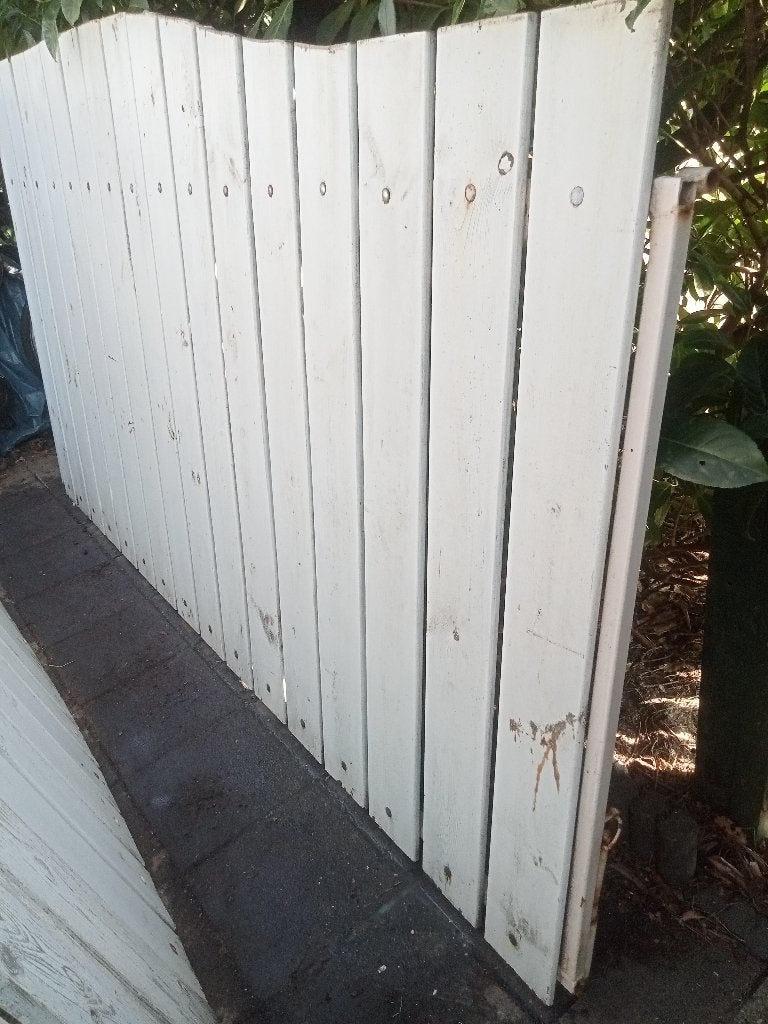 LANDELIJKE TUINPOORT HEKWERK HOUT METAAL, Ophalen, Gebruikt, 100 tot 150 cm, Hout