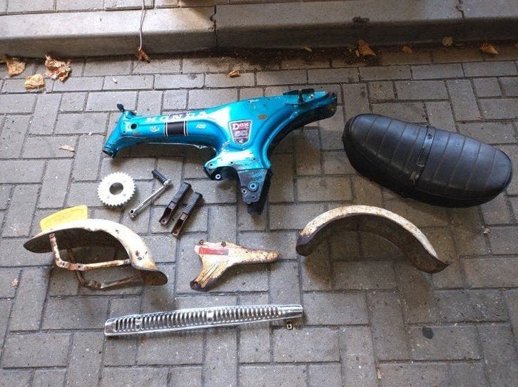 Honda dax restanten st50, Fietsen en Brommers, Ophalen, Gebruikt, Overige modellen