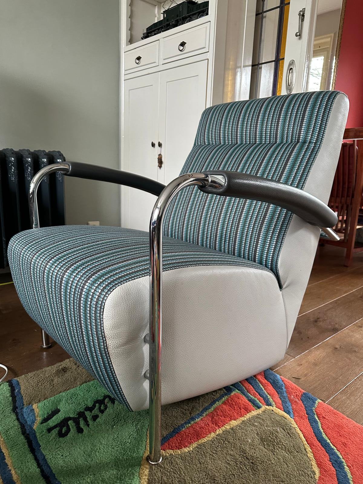 Leolux Scylla fauteuil in de kleur grijs/groen, Ophalen, Zo goed als nieuw, Minder dan 75 cm, 50 tot 75 cm