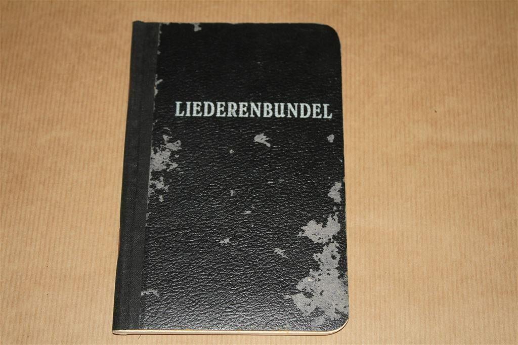 Liederenbundel Groninger Studentencorps Vindicat 1965 !!, Boeken, Geschiedenis | Stad en Regio, Gelezen, Ophalen of Verzenden