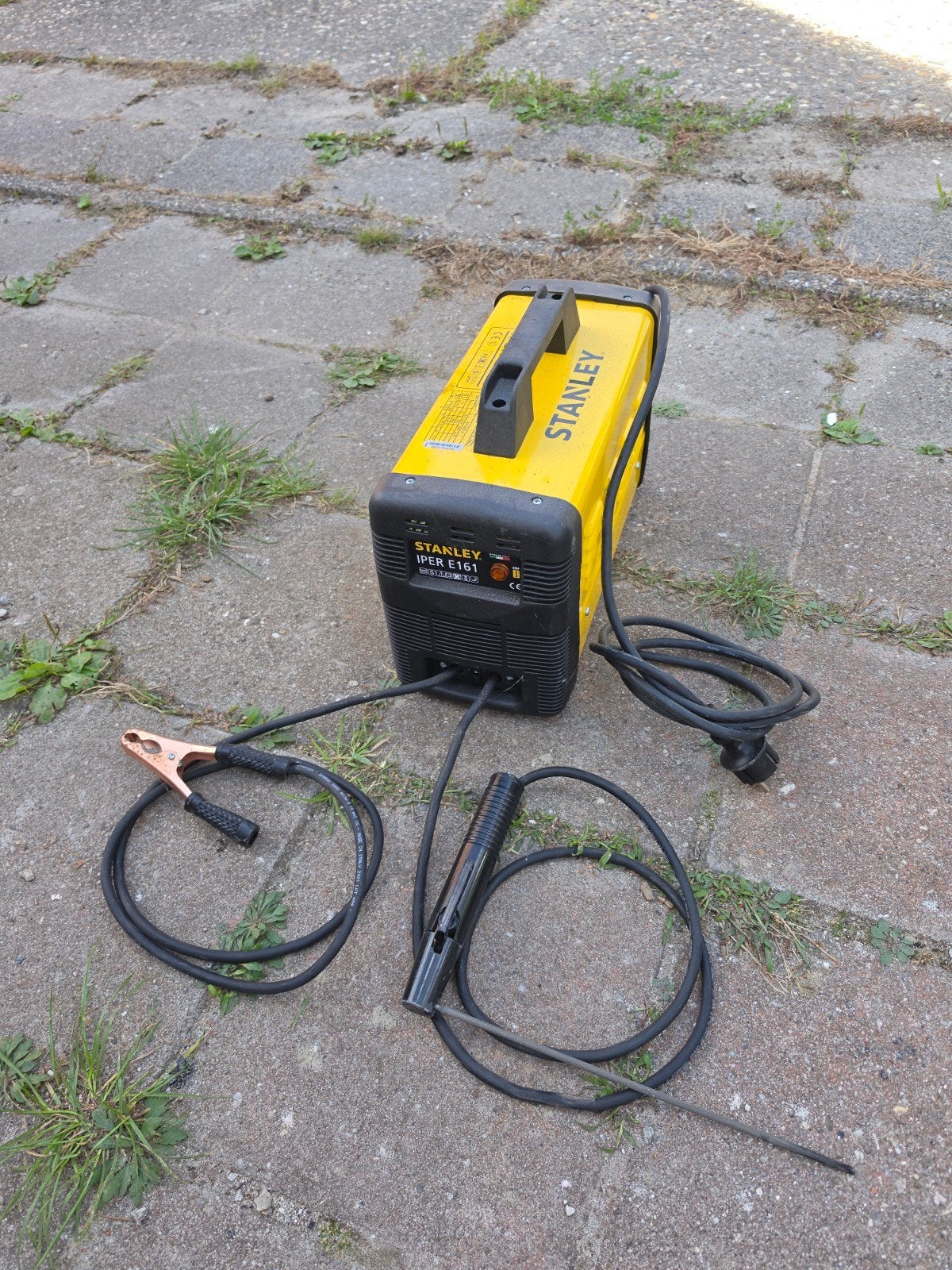 Stanley lasapparaat, Ophalen, Minder dan 150 ampère, Elektroden