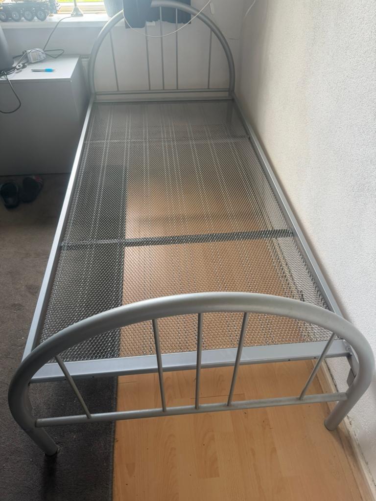 1 persoon bed van ikea, Ophalen, Gebruikt, 90 cm, Eenpersoons